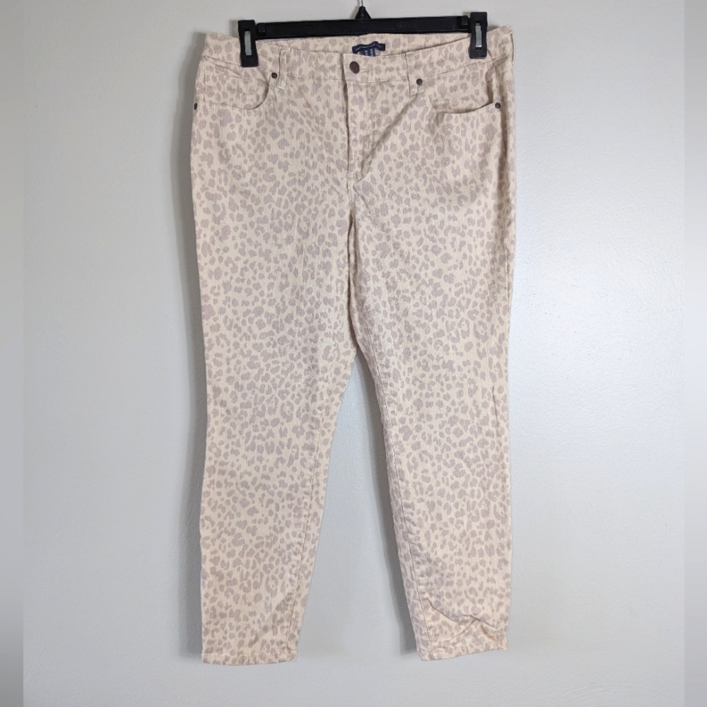 16 Isaac Mizrahi Live Animal Print Skinny Ankle Crop Jeans